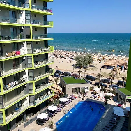 Sunshine - N Pool Resort, La Mare, 3 شقة *