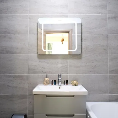 Sunshine - N Pool Resort, La Mare, 3 شقة *