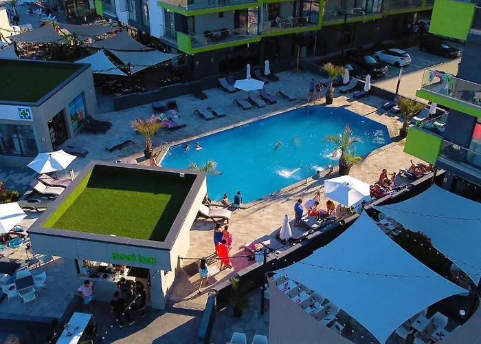 Sunshine - N Pool Resort, La Mare, 3 Lägenhet