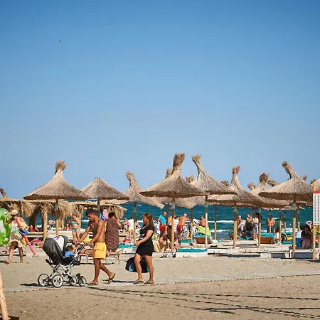 Sunshine - N Pool Resort, La Mare, 3 Apartmán *