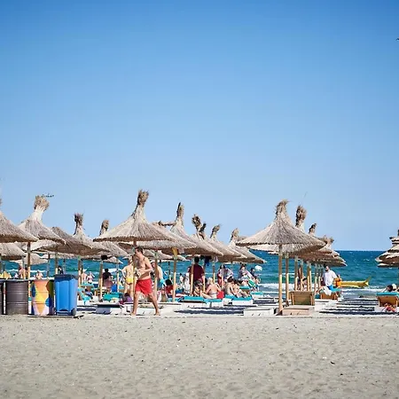 Sunshine - N Pool Resort, La Mare, 3 Apartmán Năvodari