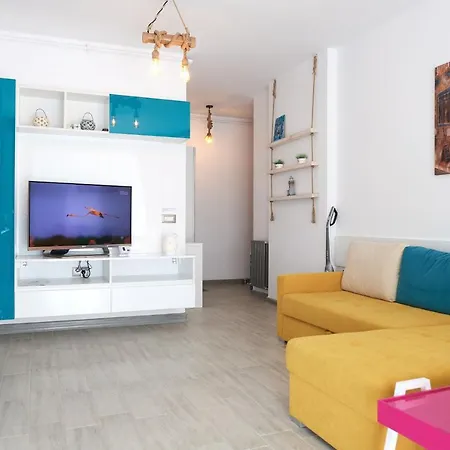 Sunshine - N Pool Resort, La Mare, 3