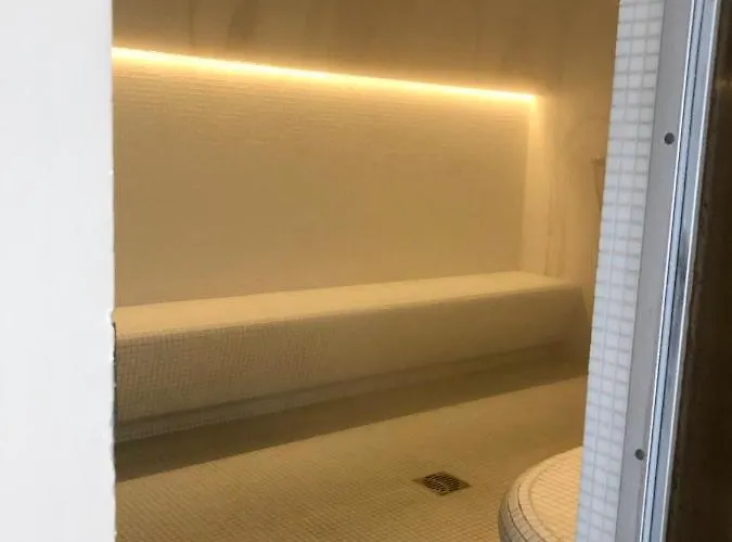 Sunshine - N Pool Resort, La Mare, 3 Апартаменты Нэводари