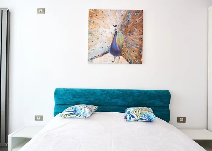 Sunshine - N Pool Resort, La Mare, 3 Апартаменты Нэводари