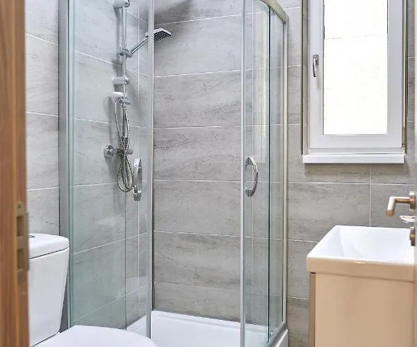 Sunshine - N Pool Resort, La Mare, 3 Апартаменты