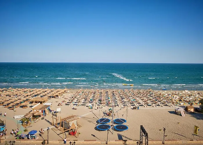 Sunshine - N Pool Resort, La Mare, 3 Апартаменты *