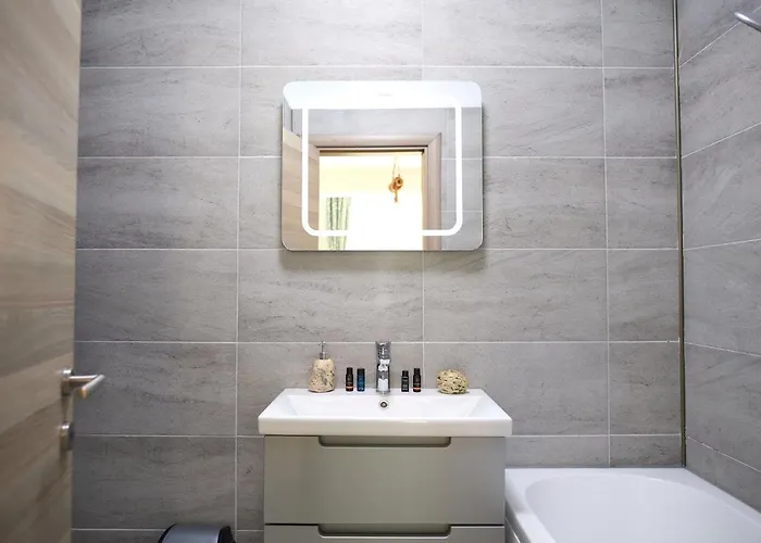 Sunshine - N Pool Resort, La Mare, 3 Апартаменты *