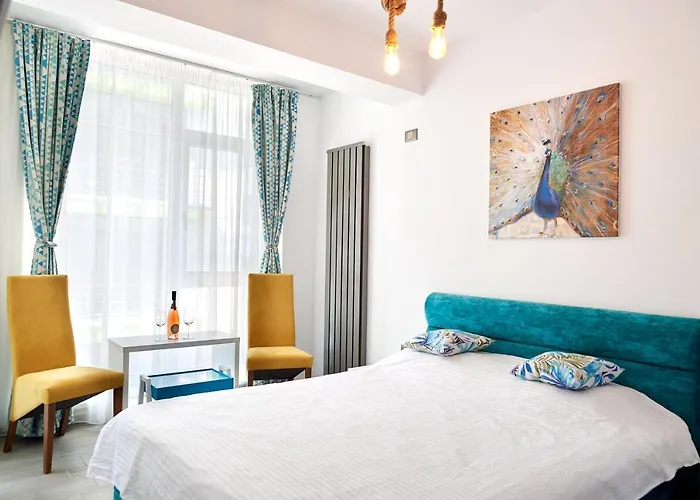 Sunshine - N Pool Resort, La Mare, 3